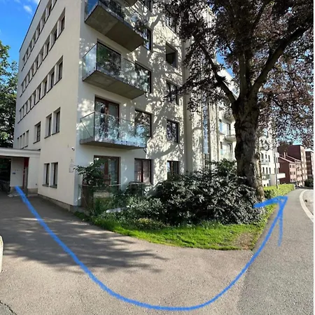 Med Takterasse & Gratis Egen Parkering *