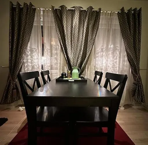 Apartman With Free Parking & Roof Terrace