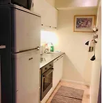 With Free Parking & Roof Terrace